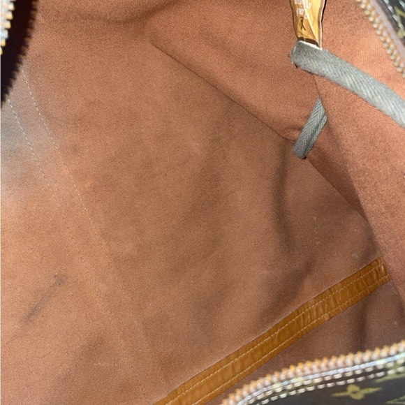 Authentic, vintage Louis Vuitton keep all bag. - Picture 5 of 5
